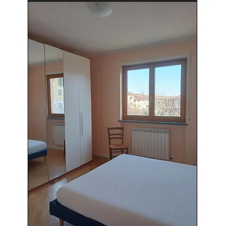 Gilandre Apartment, Apartment